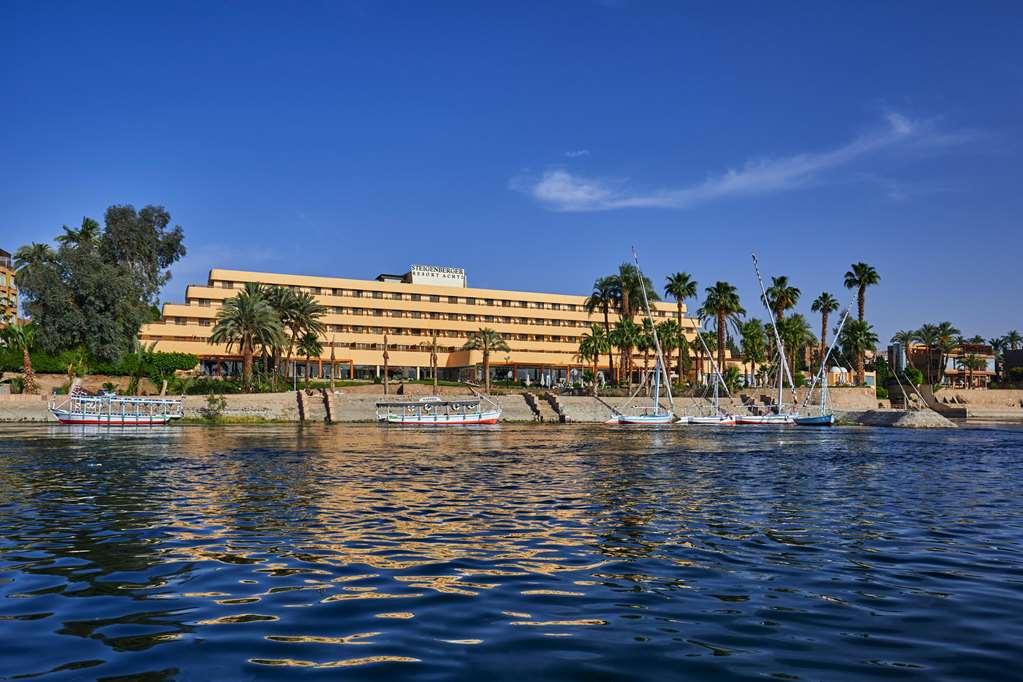 Steigenberger Resort Achti Luxor Exterior foto The hotel from the Nile