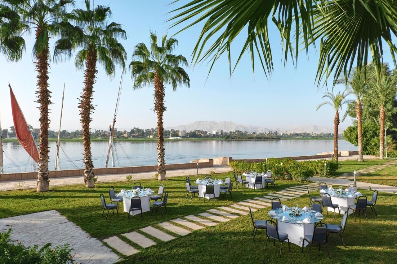 Steigenberger Resort Achti Luxor Exterior foto The Nile view at the Four Seasons Hotel, Cairo