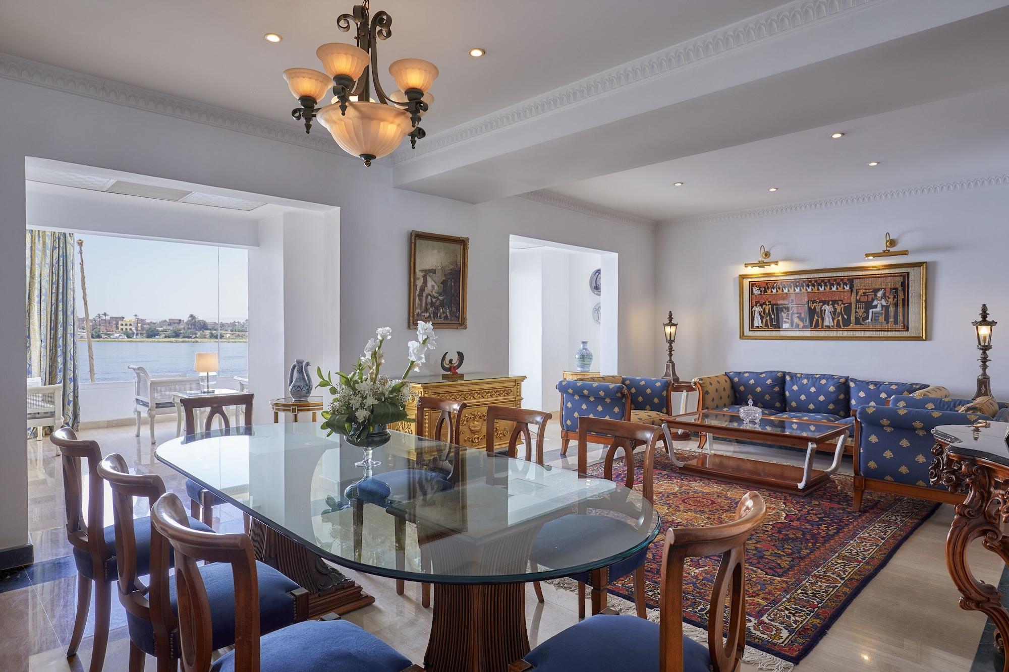 Steigenberger Resort Achti Luxor Exterior foto A suite at the Grand Hotel