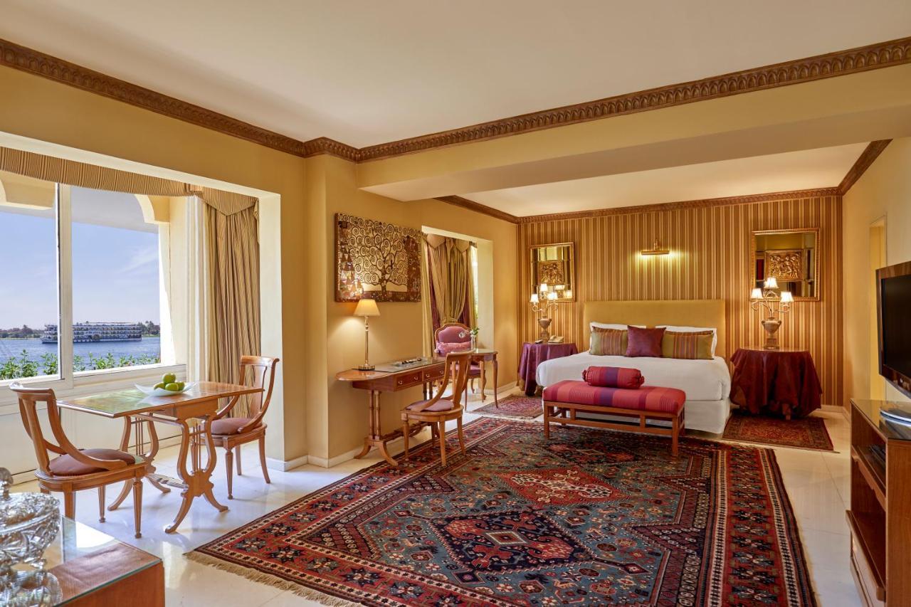 Steigenberger Resort Achti Luxor Exterior foto A suite at the Taj Mahal Palace